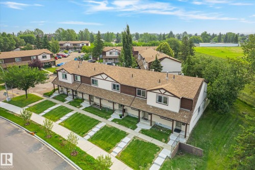 #2 13833 30 St Nw, Edmonton, AB - Outdoor