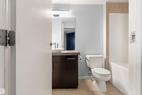 #2401 10152 104 St Nw, Edmonton, AB 