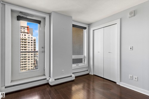 #2401 10152 104 St Nw, Edmonton, AB 