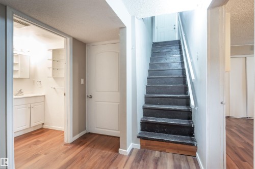 12919 66 Street Nw, Edmonton, AB - Indoor Photo Showing Other Room
