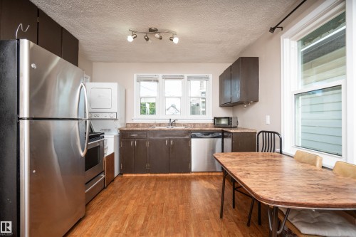 12919 66 Street Nw, Edmonton, AB - Indoor Photo Showing Kitchen With Stainless Steel Kitchen