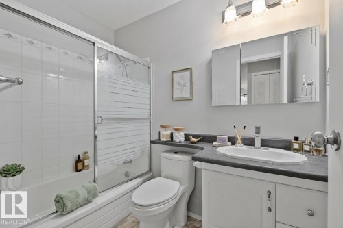 5111 40 Avenue Nw, Edmonton, AB 