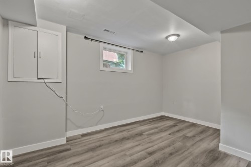 5111 40 Avenue Nw, Edmonton, AB 