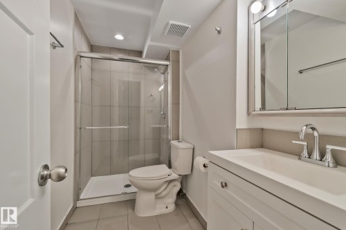 5111 40 Avenue Nw, Edmonton, AB 