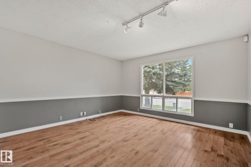 5111 40 Avenue Nw, Edmonton, AB 