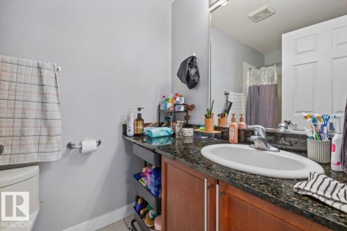 #704 9939 109 Street Nw, Edmonton, AB - Indoor Photo Showing Bathroom