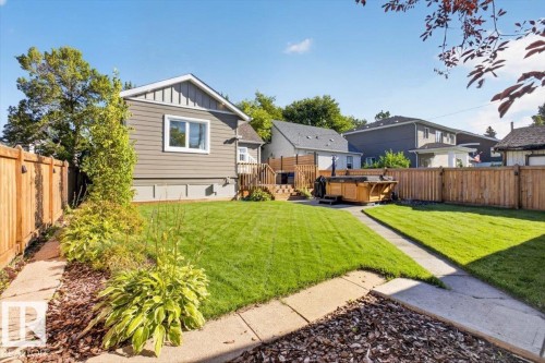 10951 62 Avenue Nw, Edmonton, AB - Outdoor