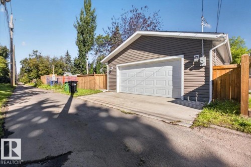 10951 62 Avenue Nw, Edmonton, AB - Outdoor