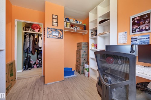 16112 108 Avenue Nw, Edmonton, AB - Indoor
