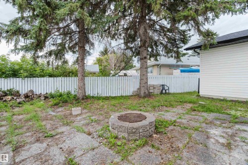 4103 111A Street Nw, Edmonton, AB - Outdoor