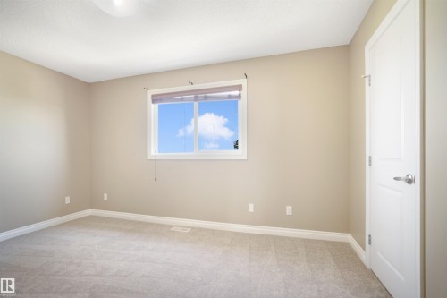 #33 445 Brintnell Bv Nw, Edmonton, AB - Indoor Photo Showing Other Room