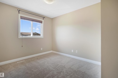 #33 445 Brintnell Bv Nw, Edmonton, AB - Indoor Photo Showing Other Room