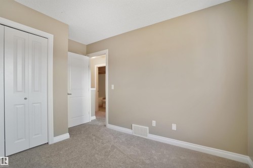 #33 445 Brintnell Bv Nw, Edmonton, AB - Indoor Photo Showing Other Room