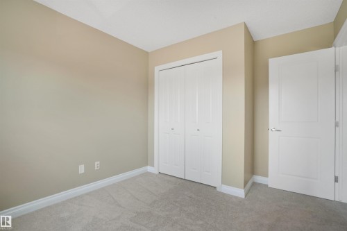 #33 445 Brintnell Bv Nw, Edmonton, AB - Indoor Photo Showing Other Room