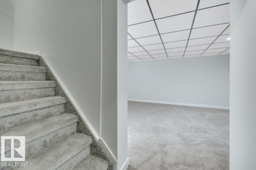 123 Telford Court, Leduc, AB - Indoor Photo Showing Other Room