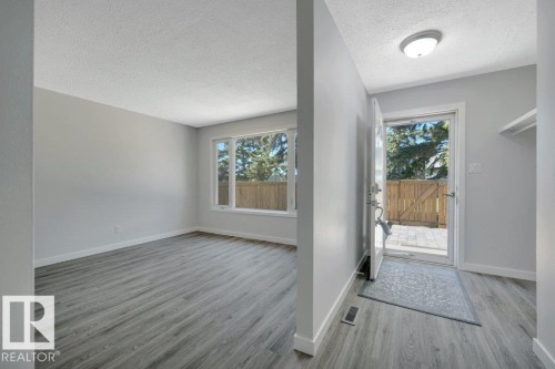 123 Telford Court, Leduc, AB - Indoor Photo Showing Other Room