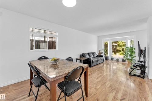 274 Kirkwood Avenue Nw, Edmonton, AB 