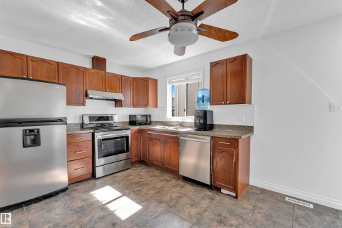 274 Kirkwood Avenue Nw, Edmonton, AB 