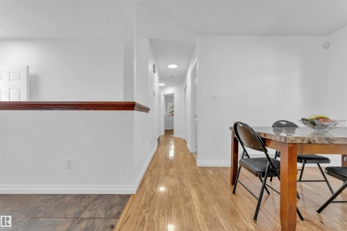274 Kirkwood Avenue Nw, Edmonton, AB 