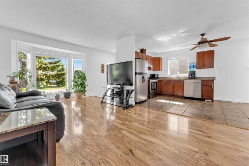 274 Kirkwood Avenue Nw, Edmonton, AB 