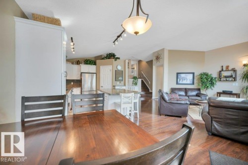6909 159A Avenue Nw, Edmonton, AB - Indoor