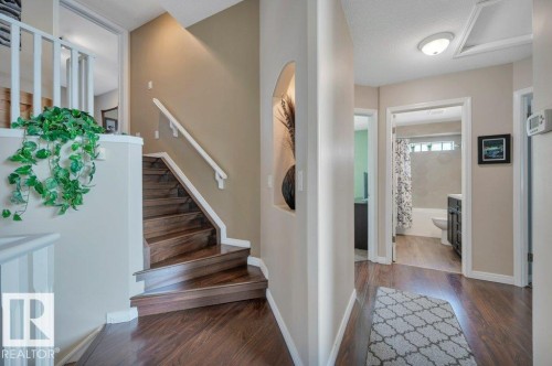 6909 159A Avenue Nw, Edmonton, AB - Indoor Photo Showing Other Room