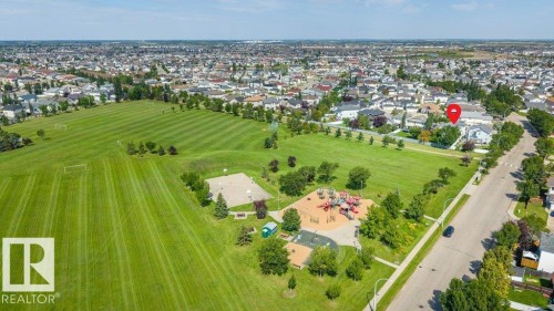 6909 159A Avenue Nw, Edmonton, AB - Outdoor With View