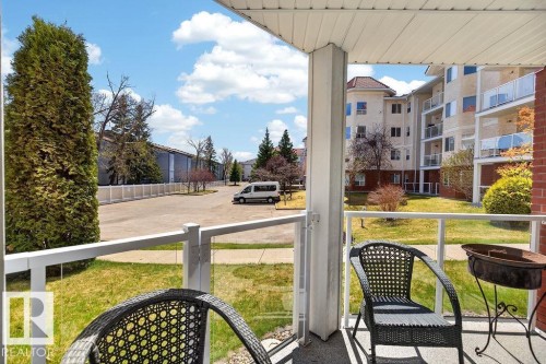#112 6703 172 St Nw, Edmonton, AB - Outdoor