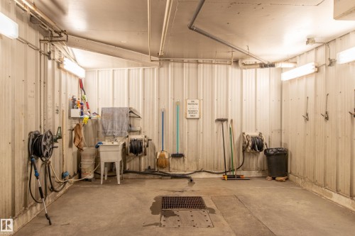 #112 6703 172 St Nw, Edmonton, AB - Indoor