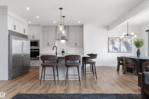 22328 88 Avenue Nw, Edmonton, AB - Indoor Photo Showing Kitchen With Stainless Steel Kitchen With Upgraded Kitchen
