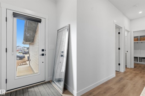 22328 88 Avenue Nw, Edmonton, AB - Indoor Photo Showing Other Room