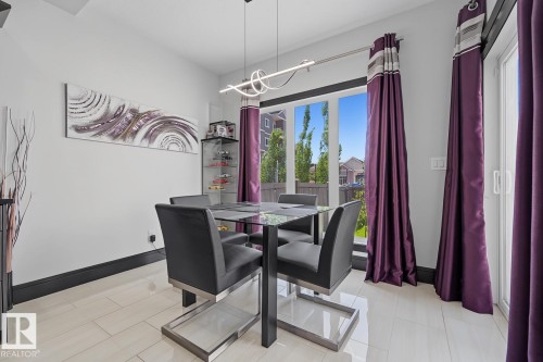 3629 Hummingbird Way Nw, Edmonton, AB - Indoor Photo Showing Dining Room