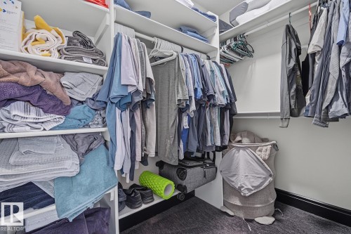 3629 Hummingbird Way Nw, Edmonton, AB - Indoor With Storage