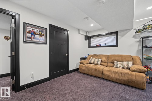3629 Hummingbird Way Nw, Edmonton, AB - Indoor