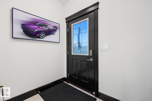 3629 Hummingbird Way Nw, Edmonton, AB - Indoor Photo Showing Other Room