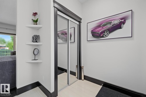 3629 Hummingbird Way Nw, Edmonton, AB - Indoor Photo Showing Other Room