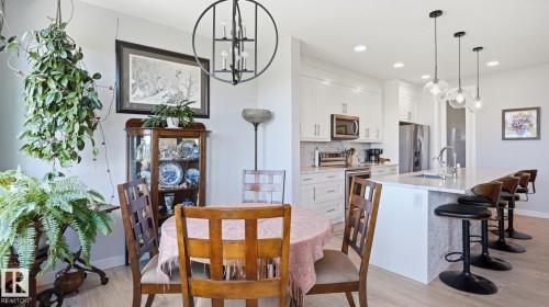 142 Aston Bend, Leduc, AB - Indoor Photo Showing Dining Room