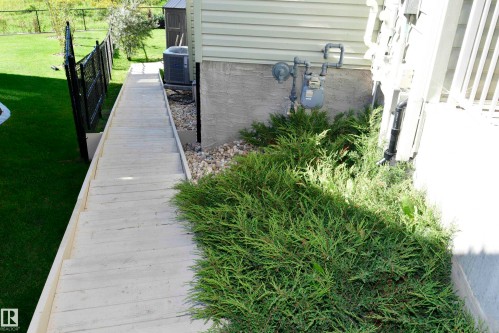142 Aston Bend, Leduc, AB - Outdoor