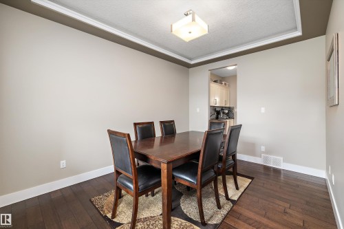967 175 Street Sw, Edmonton, AB - Indoor Photo Showing Dining Room