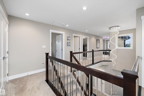 967 175 Street Sw, Edmonton, AB - Indoor Photo Showing Other Room