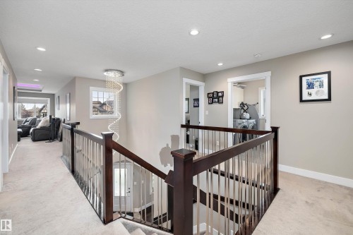 967 175 Street Sw, Edmonton, AB - Indoor Photo Showing Other Room