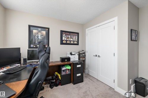 967 175 Street Sw, Edmonton, AB - Indoor Photo Showing Office