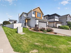 1038 SECORD PROMENADE Promenade NW  Edmonton, AB T5T 4N3