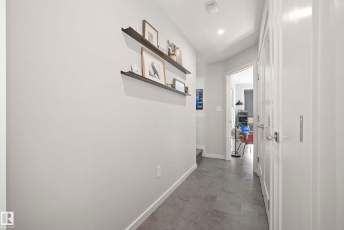 #16 1304 Rutherford Rd Sw, Edmonton, AB - Indoor Photo Showing Other Room