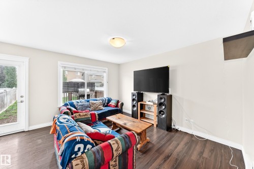258 Sturtz Bend, Leduc, AB - Indoor Photo Showing Living Room