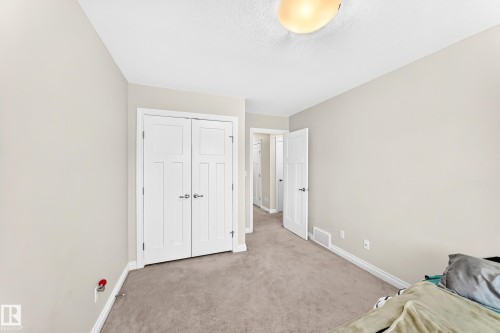 258 Sturtz Bend, Leduc, AB - Indoor
