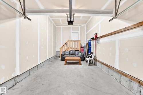 258 Sturtz Bend, Leduc, AB - Indoor