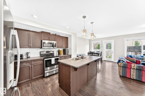 258 Sturtz Bend, Leduc, AB - Indoor Photo Showing Kitchen With Double Sink