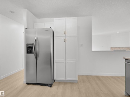 4808 34 Ave, Beaumont, AB - Indoor