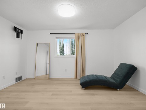4808 34 Ave, Beaumont, AB - Indoor Photo Showing Other Room